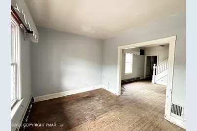  531 Peacock Street, Pottsville, PA 17901 - Photo 9