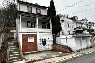 531 Peacock St, Pottsville, PA 17901 - Photo 3