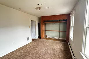 531 Peacock St, Pottsville, PA 17901 - Photo 25