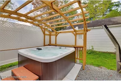  5219 Route 115, Blakeslee, PA 18610 - Photo 9