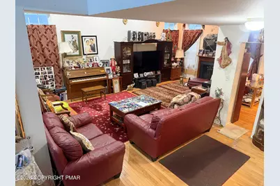  151 Kensington Drive, Bushkill, PA 18324 - Photo 11