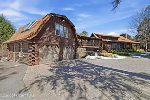 158 Halgas Ln, Pocono Pines, PA 18350 - Photo 3