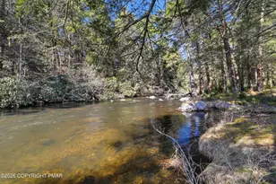 158 Halgas Ln, Pocono Pines, PA 18350 - Photo 13