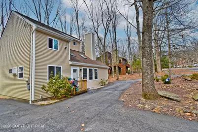  319 Hyland Drive, East Stroudsburg, PA 18301 - Photo 29