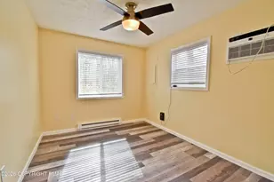 319 Hyland Dr, East Stroudsburg, PA 18301 - Photo 17
