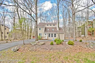 319 Hyland Dr, East Stroudsburg, PA 18301 - Photo 39