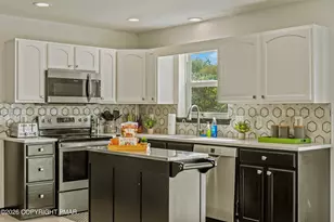 318 Mountain Top Lake Rd, Long Pond, PA 18334 - Photo 19