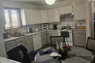 166 Tanbark Ln, Tannersville, PA 18372 - Photo 17