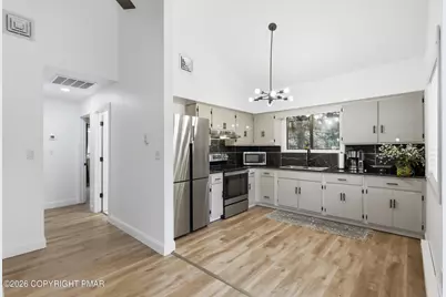  2398 Woodcrest Drive, East Stroudsburg, PA 18302 - Photo 17