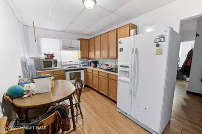  601 E Abbott Street, Lansford, PA 18232 - Photo 7