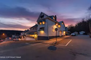 601 E Abbott St, Lansford, PA 18232 - Photo 3