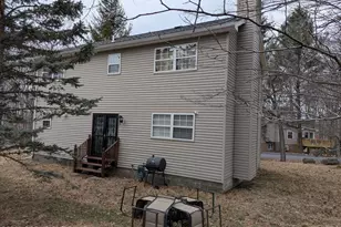 8094 Elizabeth Ln, Tobyhanna, PA 18466 - Photo 5