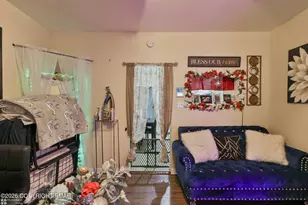 912 Spruce St, Easton, PA 18042 - Photo 5