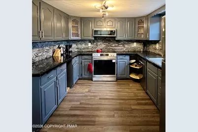  68 Midland Street, Fell Township, PA 18407 - Photo 9