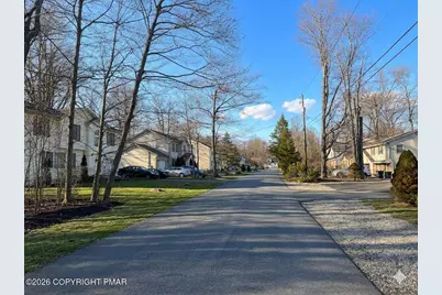  2124 Birchwood Blvd # 4236, Pocono Summit, PA 18346 - Photo 3