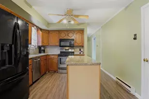 239 Sundance Rd, Effort, PA 18330 - Photo 11