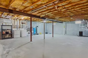 239 Sundance Rd, Effort, PA 18330 - Photo 35