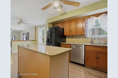  239 Sundance Road, Effort, PA 18330 - Photo 13