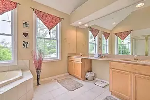 554 Pinecrest Dr, Pocono Pines, PA 18350 - Photo 27