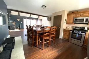 221 Cross Country Ln, Tannersville, PA 18372 - Photo 3