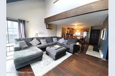  221 Cross Country Lane, Tannersville, PA 18372 - Photo 7