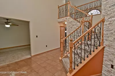  131 Canterbury Road, Bushkill, PA 18324 - Photo 3