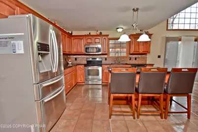  131 Canterbury Road, Bushkill, PA 18324 - Photo 17