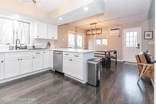 7107 Hillbrow Ct, East Stroudsburg, PA 18302 - Photo 11