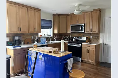  709 Florence Court, Stroudsburg, PA 18360 - Photo 5