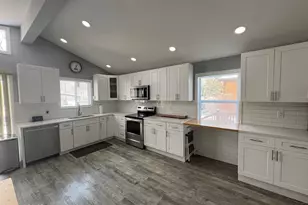 3343 Woodland Dr, Tobyhanna, PA 18466 - Photo 5