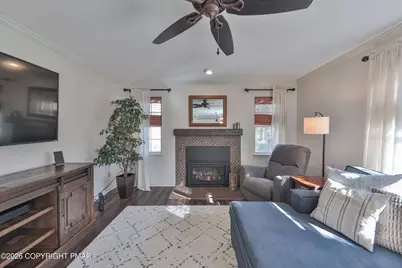  1551 Thornwood View, Easton, PA 18040 - Photo 9