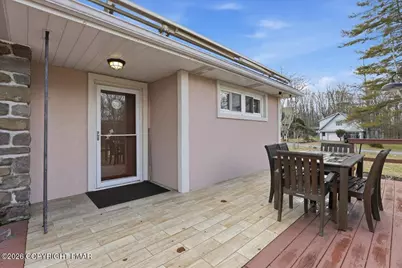  208 Shine Hill Road, Henryville, PA 18332 - Photo 5