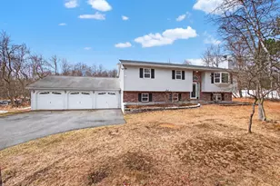 1518 Anne Ln, Effort, PA 18330 - Photo 3