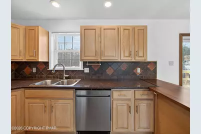  1518 Anne Ln, Effort, PA 18330 - Photo 15