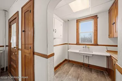  29-31 E Grove Street, Edwardsville, PA 18704 - Photo 33