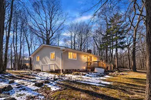 6319 Laurel Rd, Pocono Summit, PA 18346 - Photo 5