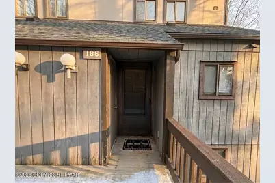  186 Sunbird Way, Tannersville, PA 18372 - Photo 3