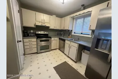  186 Sunbird Way, Tannersville, PA 18372 - Photo 5