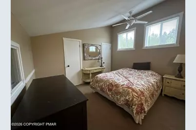  186 Sunbird Way, Tannersville, PA 18372 - Photo 9