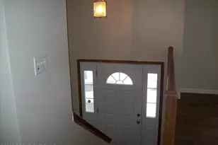 139 Davis Cir, Bushkill, PA 18324 - Photo 9