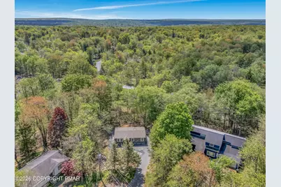  9894 Breezeway Terrace, Tobyhanna, PA 18466 - Photo 31