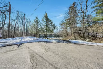  9894 Breezeway Terrace, Tobyhanna, PA 18466 - Photo 31