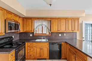 270 Manchester Dr, Bushkill, PA 18324 - Photo 21