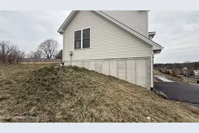  584 Westlake Drive, East Stroudsburg, PA 18302 - Photo 27