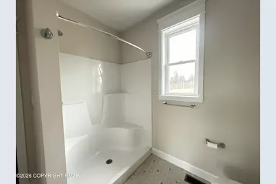  584 Westlake Drive, East Stroudsburg, PA 18302 - Photo 17