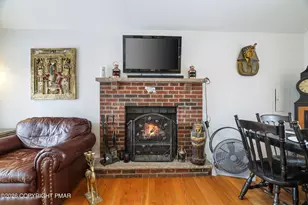 2638 Foxledge Dr, Tobyhanna, PA 18466 - Photo 3