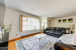 5200 Holiday Dr, Pocono Summit, PA 18346 - Photo 3