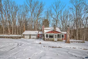 3146 Bear Swamp Rd, East Stroudsburg, PA 18302 - Photo 1