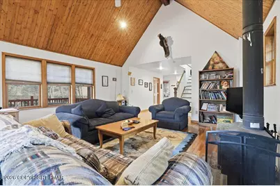  667 Sylvan Cascade Road, Henryville, PA 18332 - Photo 13