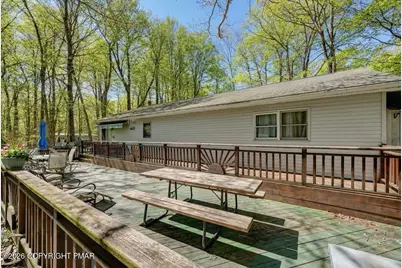  8566 Hillcrest Drive, Tobyhanna, PA 18466 - Photo 5